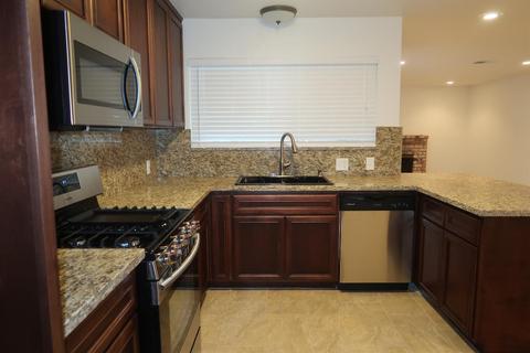 1425 Gary Ln, Modesto, CA 95355 photo 3