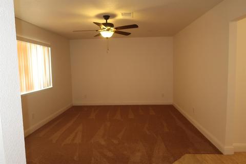 1425 Gary Ln, Modesto, CA 95355 photo 10