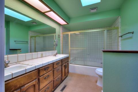 722 E Milgeo Ave, Ripon, CA 95366 photo 20