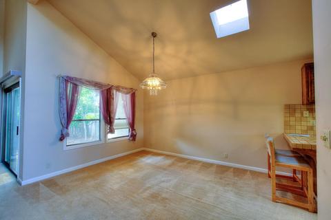 722 E Milgeo Ave, Ripon, CA 95366 photo 12