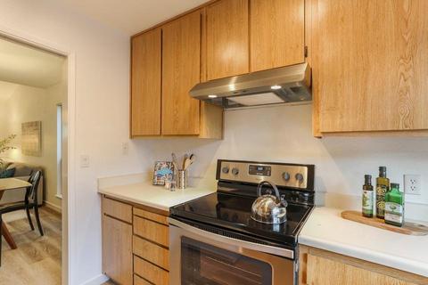 3111 Newport Ter, Davis, CA 95618 photo 13