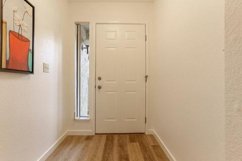 3111 Newport Ter, Davis, CA 95618 photo 2