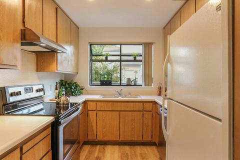 3111 Newport Ter, Davis, CA 95618 photo 10