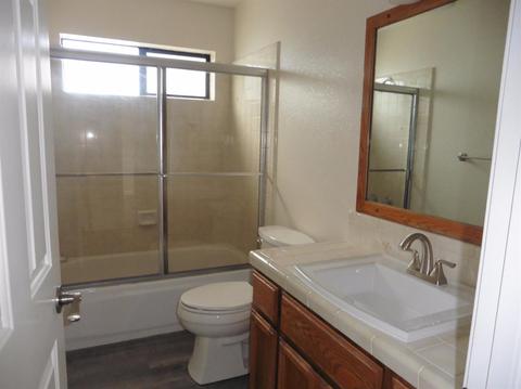 1406 Aksland Dr, Manteca, CA 95336 photo 11