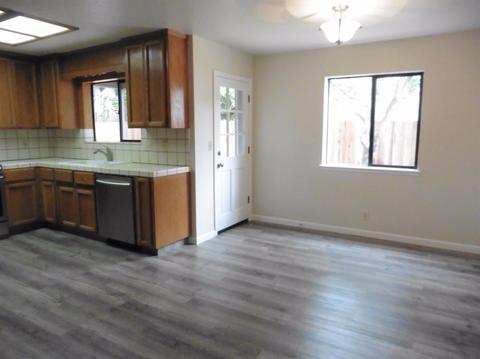 1406 Aksland Dr, Manteca, CA 95336 photo 4