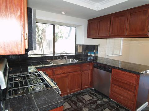1304 Zanie Ct, Modesto, CA 95355 photo 14