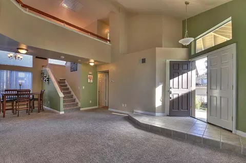 8353 Elegans Ct, Antelope, CA 95843 photo 2