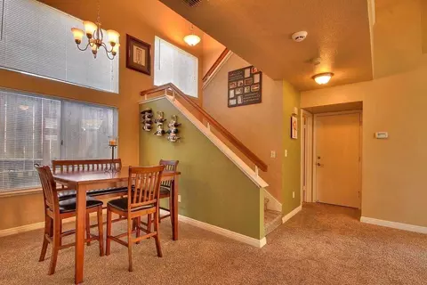 8353 Elegans Ct, Antelope, CA 95843 photo 3
