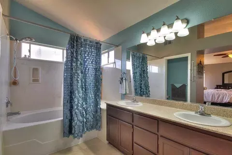8353 Elegans Ct, Antelope, CA 95843 photo 14