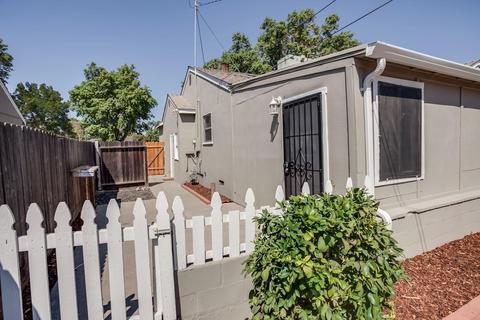 2046 Roble Ave, Modesto, CA 95354 photo 12