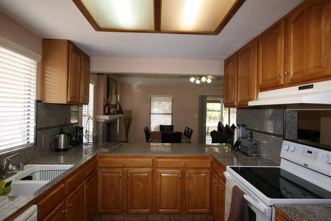 1733 Burgundy Dr, Lodi, CA 95242 photo 10