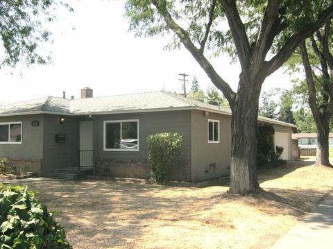 1270 Chadwick Ct, Modesto, CA 95350 photo 2