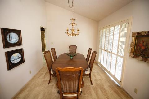 5208 Morro Bay Dr, Carmichael, CA 95608 photo 4