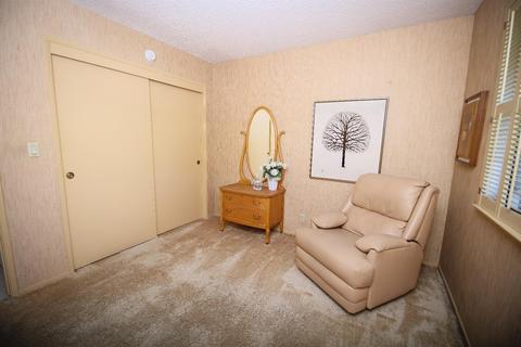 5208 Morro Bay Dr, Carmichael, CA 95608 photo 15