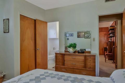 3213 University Dr, Modesto, CA 95350 photo 23