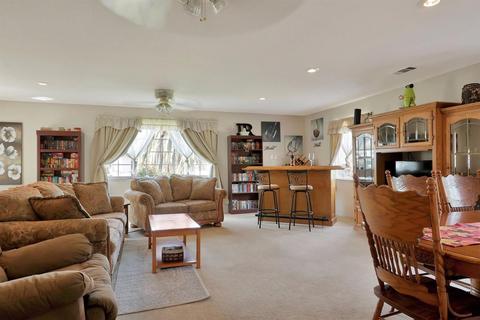 412 Bennett Ave, Modesto, CA 95351 photo 9