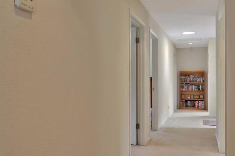 412 Bennett Ave, Modesto, CA 95351 photo 19