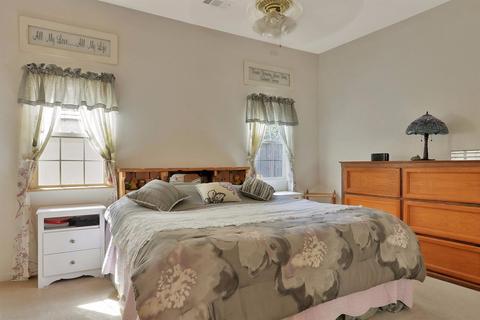 412 Bennett Ave, Modesto, CA 95351 photo 16