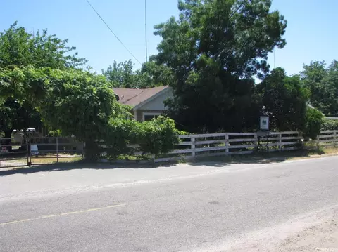 4836 Tegner, Hughson, CA 95326 photo 2