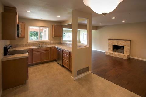 3303 Alta Way, Modesto, CA 95350 photo 4