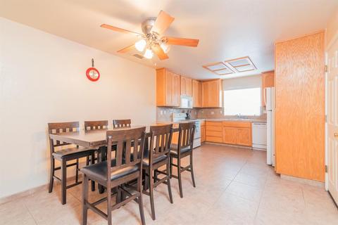 812 Zumstein Dr, Ripon, CA 95366 photo 8