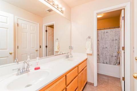 812 Zumstein Dr, Ripon, CA 95366 photo 17