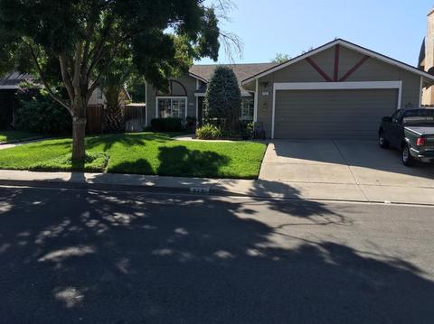 512 Sears Dr, Patterson, CA 95363 photo 1