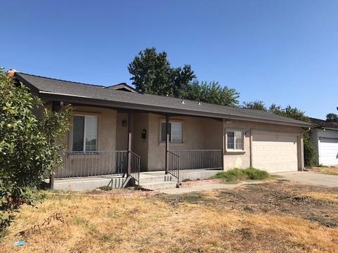 2125 E Marshall St, Turlock, CA 95380 photo 1
