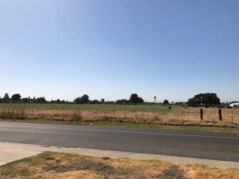 2125 E Marshall St, Turlock, CA 95380 photo 24