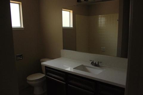 2633 Marblehead Cir, Modesto, CA 95355 photo 8