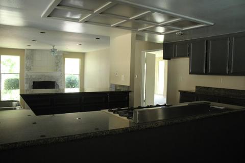 2633 Marblehead Cir, Modesto, CA 95355 photo 4