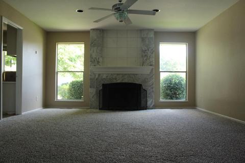 2633 Marblehead Cir, Modesto, CA 95355 photo 3