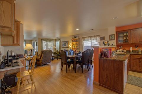435 Thrush Dr, Patterson, CA 95363 photo 4