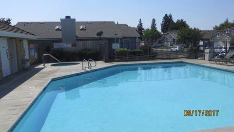 2925 Burns Ct, Modesto, CA 95355 photo 3