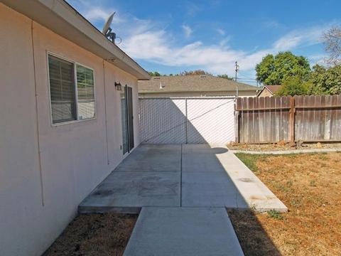 513 E Coolidge Ave, Modesto, CA 95350 photo 20