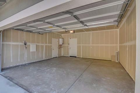 1002 S School St, Lodi, CA 95240 photo 5