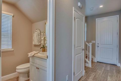 1002 S School St, Lodi, CA 95240 photo 11