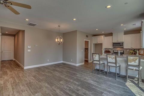 1002 S School St, Lodi, CA 95240 photo 6