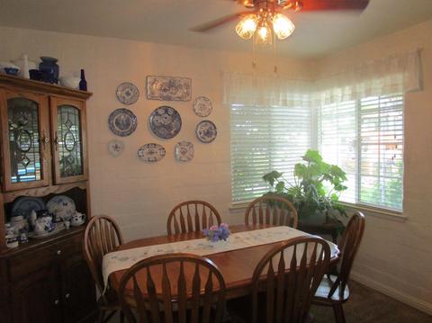 400 N 3rd Ave, Oakdale, CA 95361 photo 5