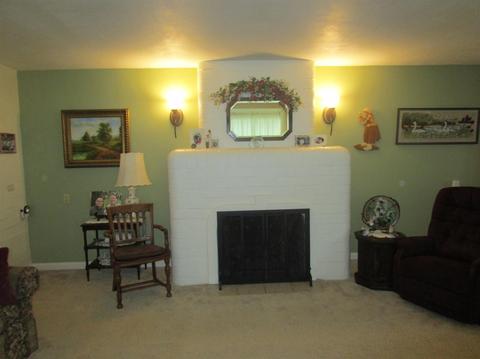 400 N 3rd Ave, Oakdale, CA 95361 photo 6