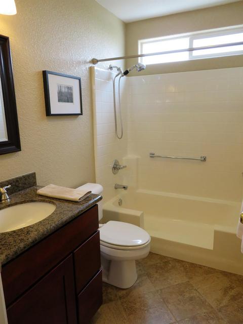 11005 Essey Cir, Mather, CA 95655 photo 9