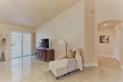 2517 Vienna Ct, Modesto, CA 95355 photo 3