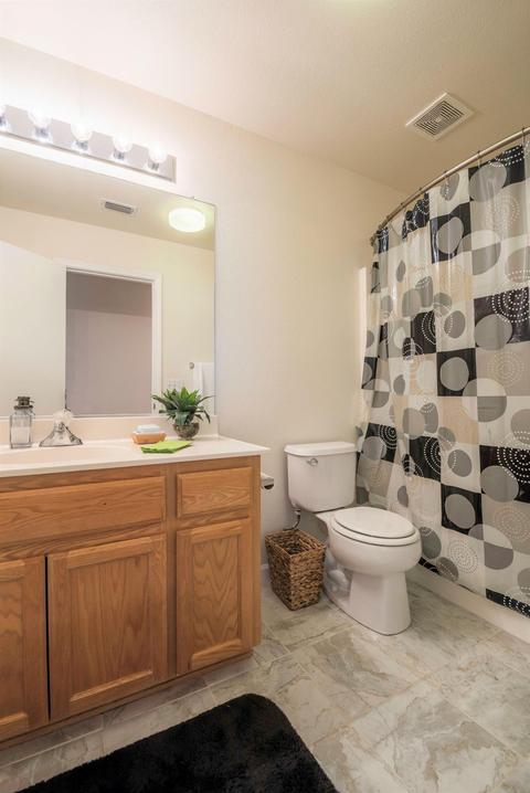 2517 Vienna Ct, Modesto, CA 95355 photo 10