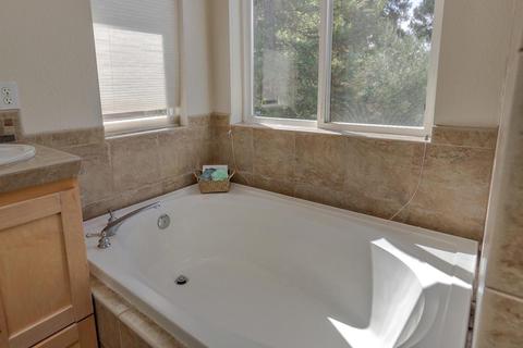 2115 Sargent Ct, Davis, CA 95618 photo 18