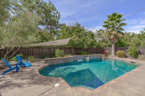 2115 Sargent Ct, Davis, CA 95618 photo 2