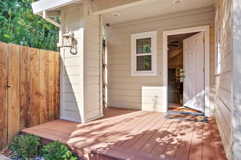 1037 Yokuts Ct, Lodi, CA 95240 photo 2