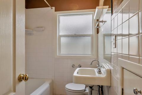 1108 Sycamore Ave, Modesto, CA 95350 photo 21