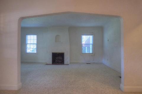 128 Palm Ave, Ripon, CA 95366 photo 5