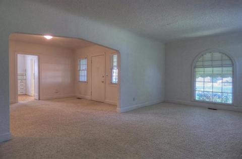 128 Palm Ave, Ripon, CA 95366 photo 8