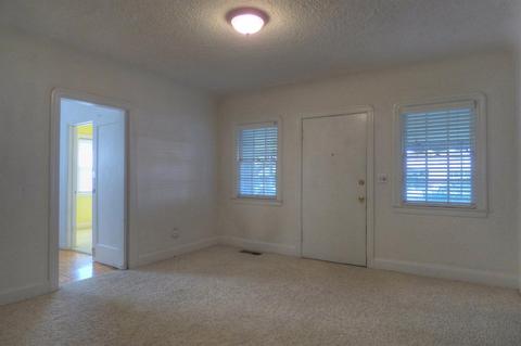 128 Palm Ave, Ripon, CA 95366 photo 9